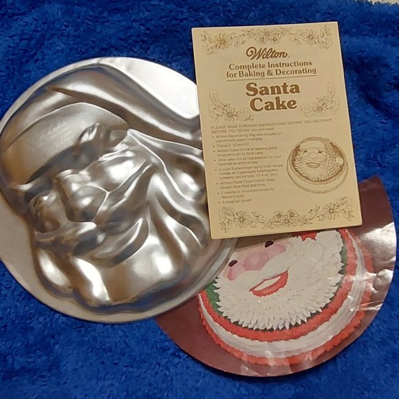 Multi-Event Cake Pan Set with 7 inserts - WIlton - Picture 8 of 14